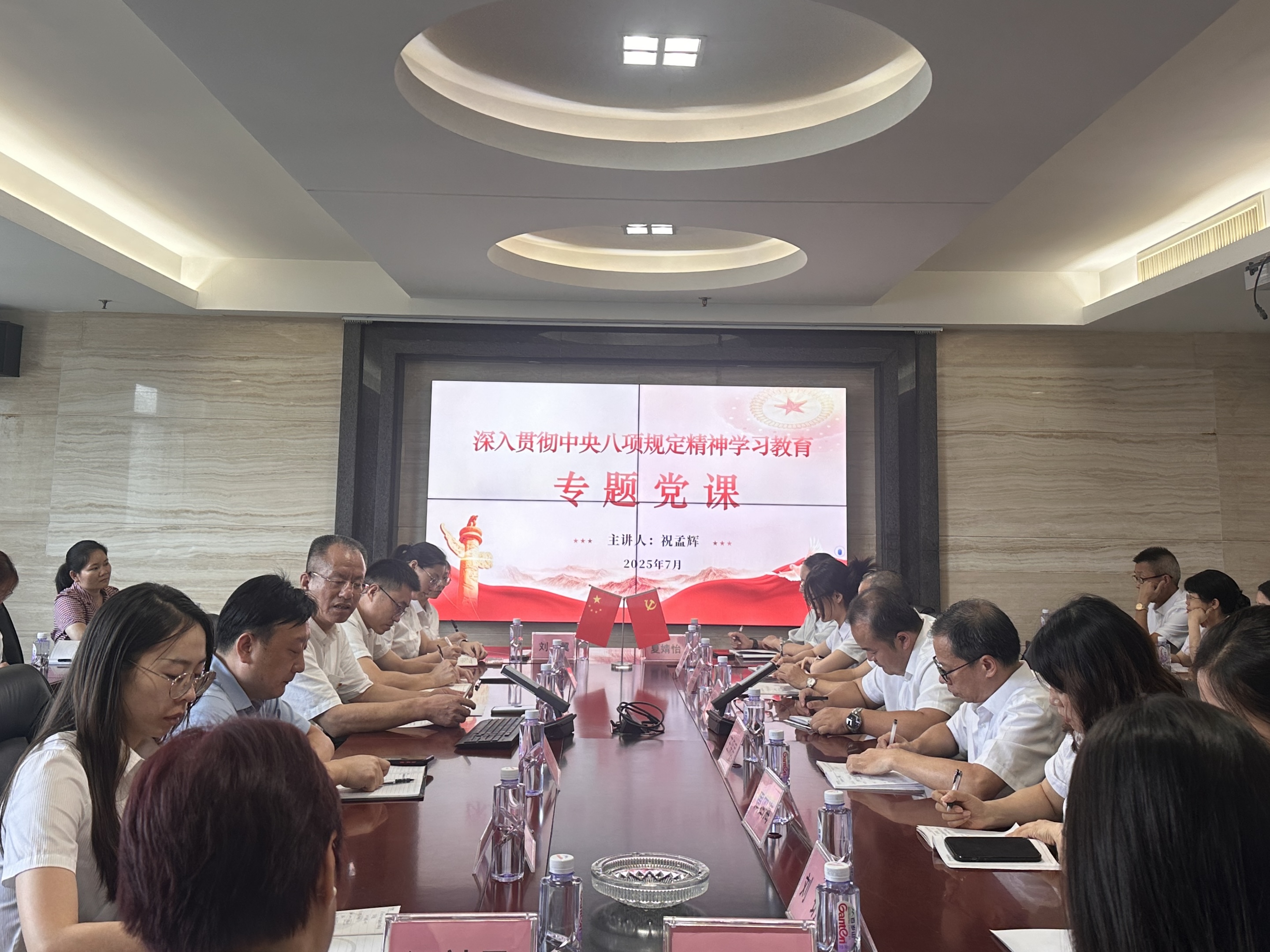 湘能卓信會(huì)計(jì)師事務(wù)所,長(zhǎng)沙會(huì)計(jì)師事務(wù)所,會(huì)計(jì)報(bào)表年審業(yè)務(wù)承包,企業(yè)財(cái)務(wù)報(bào)表審計(jì),管理審計(jì)項(xiàng)目審計(jì),管理咨詢會(huì)計(jì)服務(wù),資本驗(yàn)證